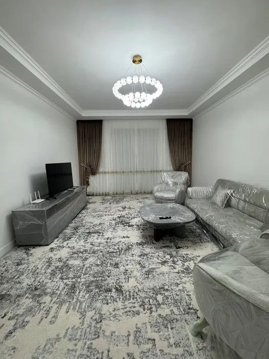 Shayhontohur tumani G'afur G'ulom metroda 2xonali kvartira ijaraga ber