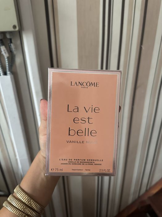 Lancome la vie est belle vanille nude