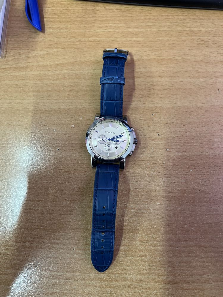 Часовник FOSSIL FS-4248