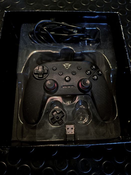 Контролер Trust GXT 1230 Muta Wireless за PC и Nintendo Switch