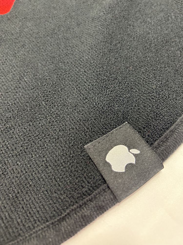 Apple микрофибърка кърпа за спорт 68х40см