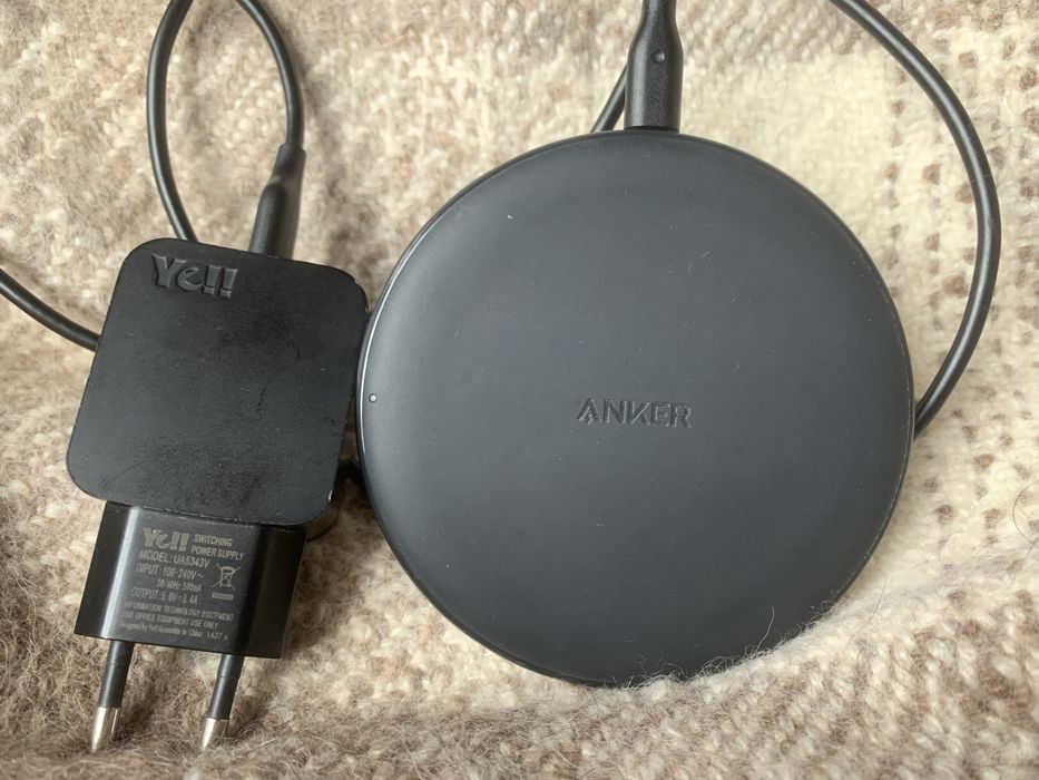 ANKER Wireless Charger + incarcator wi-fi