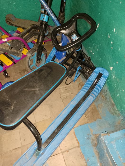 Продам санки, снегокат