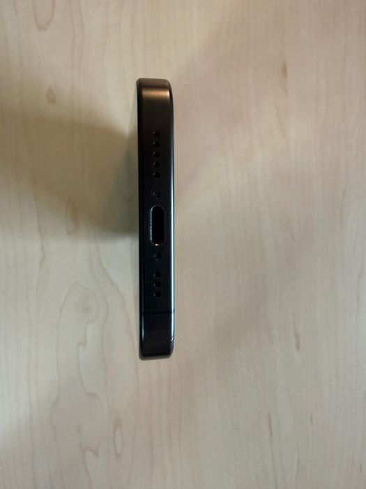 iPhone 15 Pro 128 GB  Black Titanium