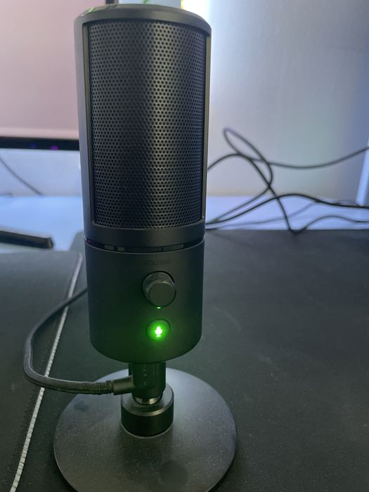 Razer Seiren X, черен