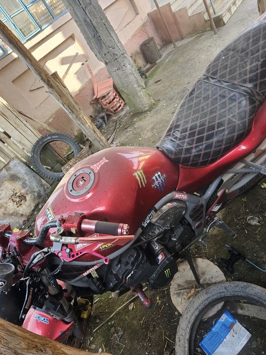 Vând piese suzuki bandit sau complet