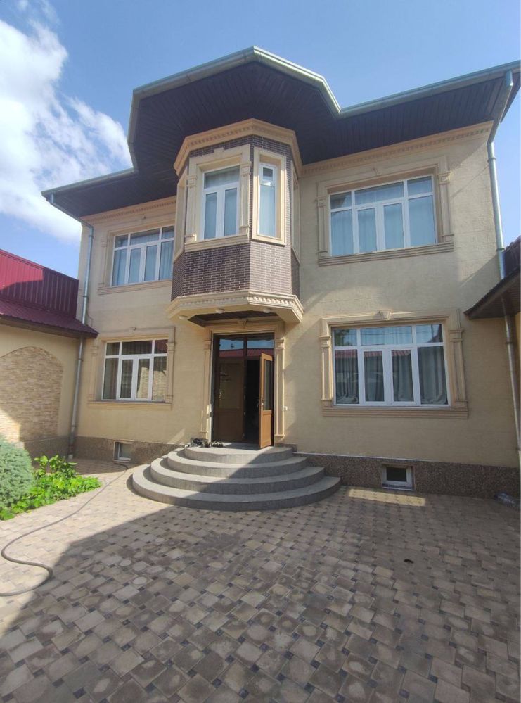 Продается дом  Казы Махалля  3.25 соток