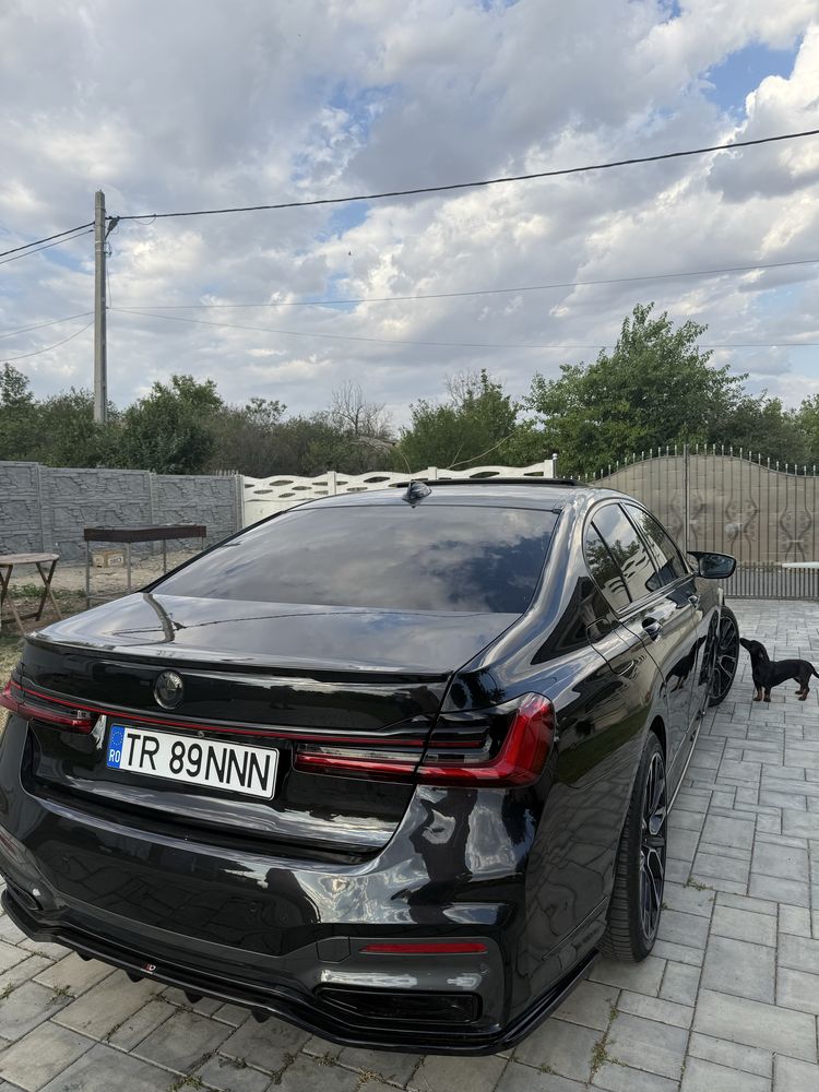 Bmw seria 745e Plug-in Hybrid