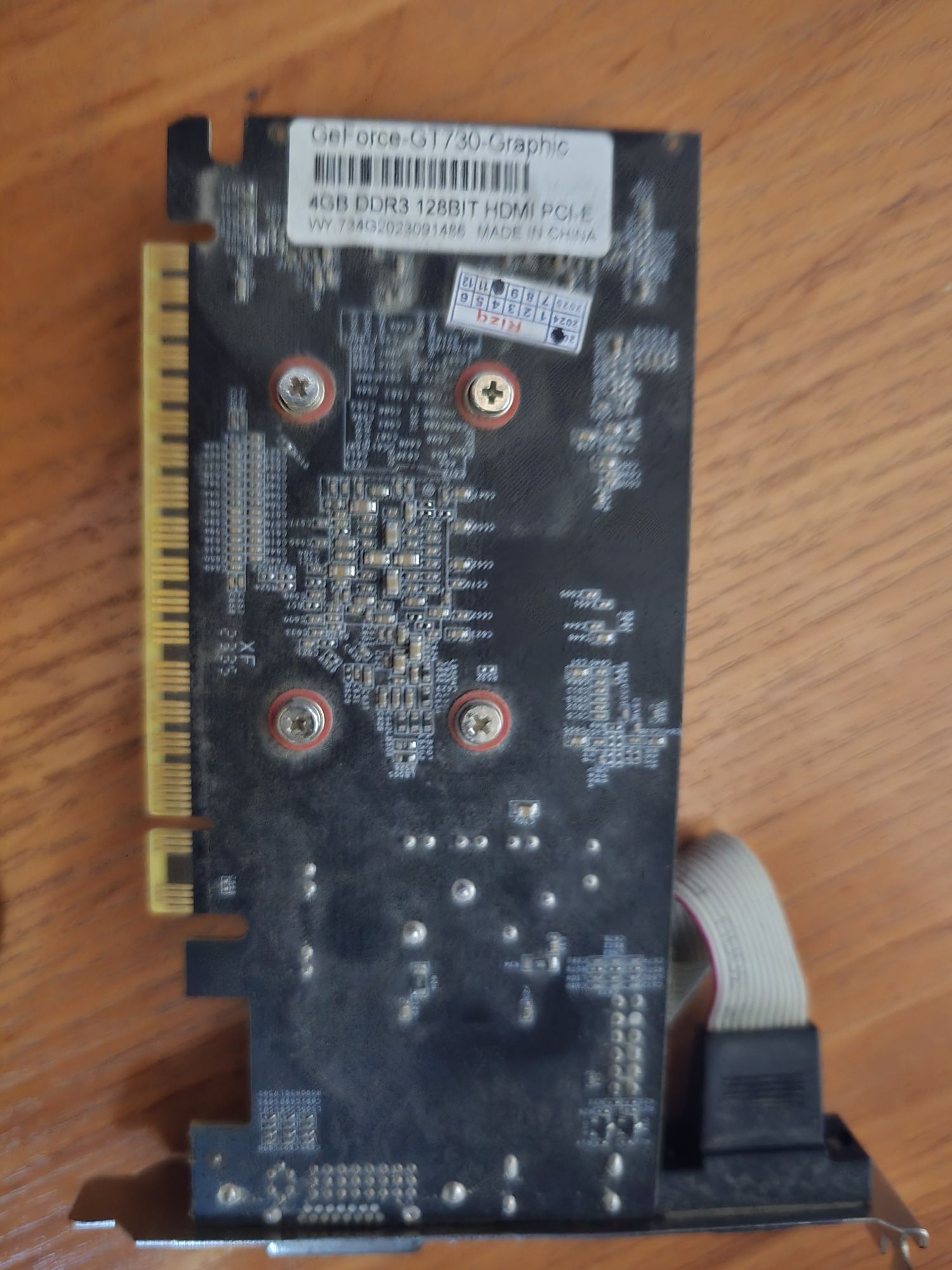 Продаю Видеокарту GT 730 4 GB Ddr3