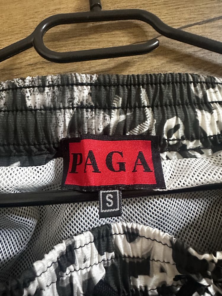 Бански Paga.
