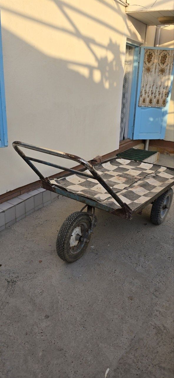 Arava sotiladi yaxshi holatda