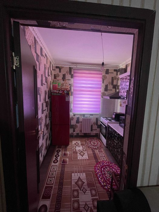 Dom sotiladi shakarkent povorot srochno arzon narxda