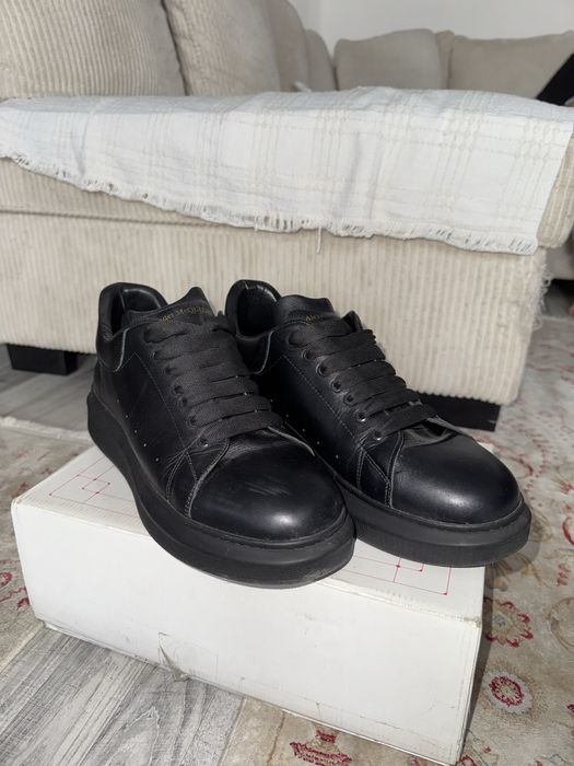 Alexander Mcqueen