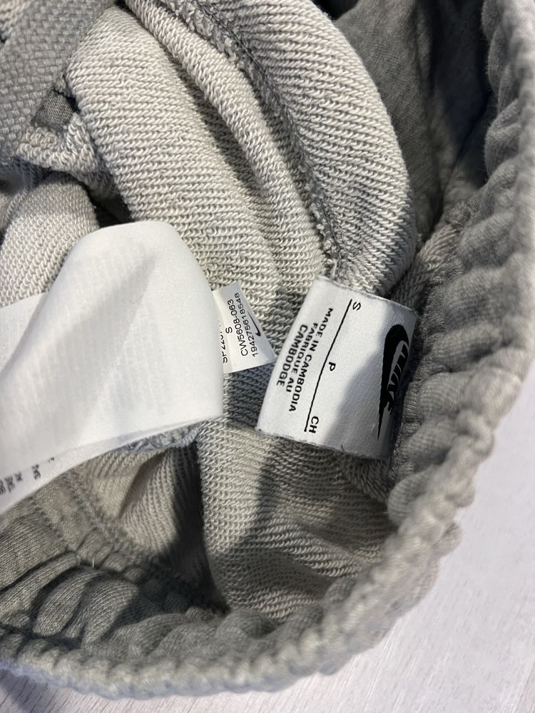 Nike Nylon Tech Fleece НОВО  S M L adidas new balance under armor