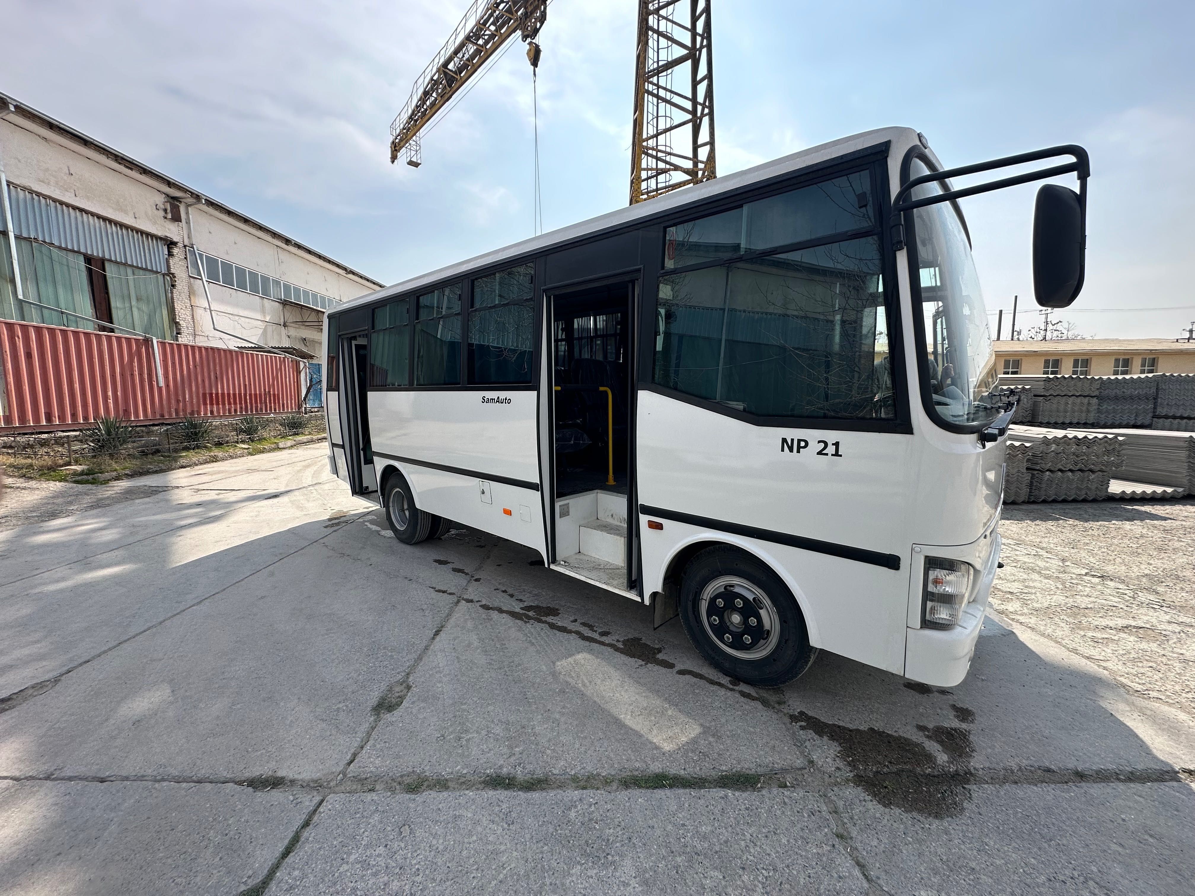Продаётся Isuzu NP21