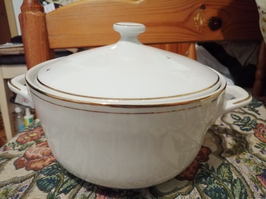 Ретро Супник порцеланов