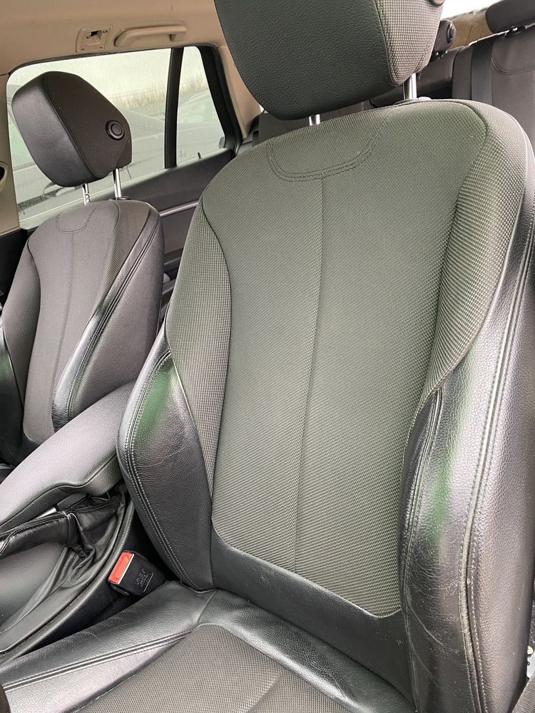 Interior piele cu material BMW F31