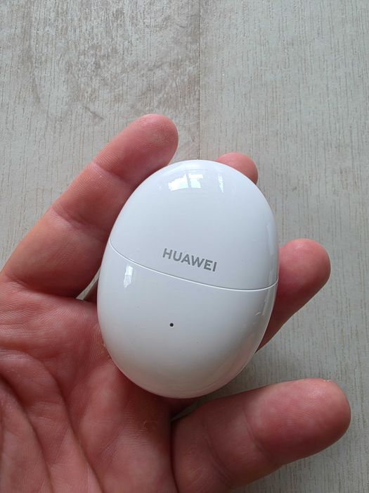 Casti in-ear Huawei FreeBuds 5 - alb, stare foarte buna