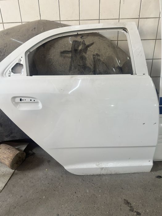 Kobalt eshik sotildi