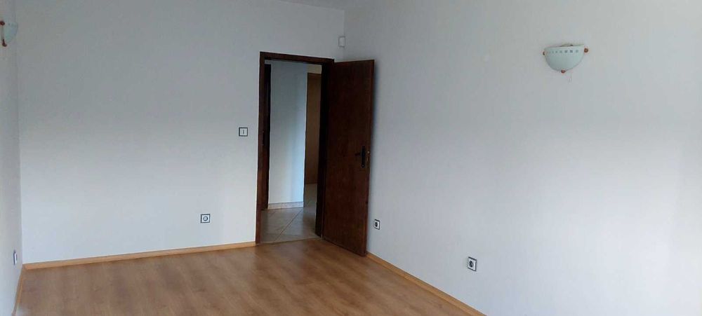 Дава се под наем Тристаен апартамент в София, Гео Милев - 105 кв.м за 918 € - Снимка #3