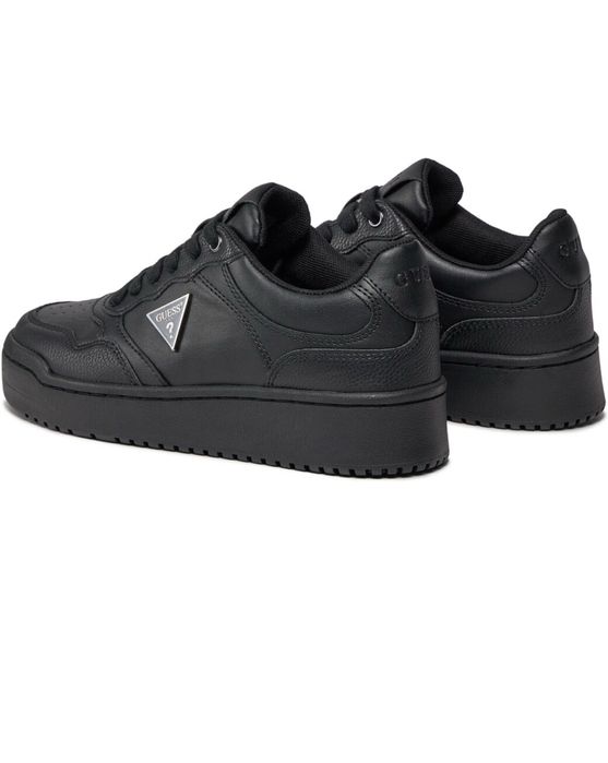 Дамски сникърси Guess