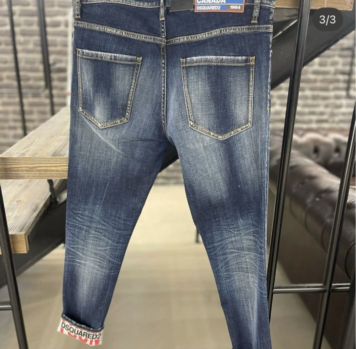 Blugi Dsquared barbati marime S