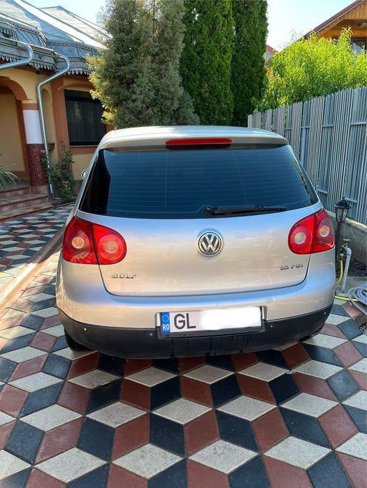 Volkswagen Golf .