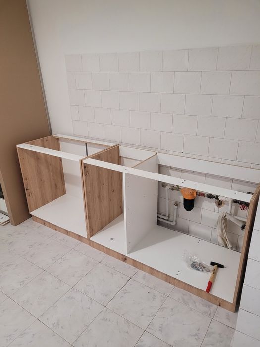 Montez Mobilă: Ikea,Jisk,Leroy Merlin...