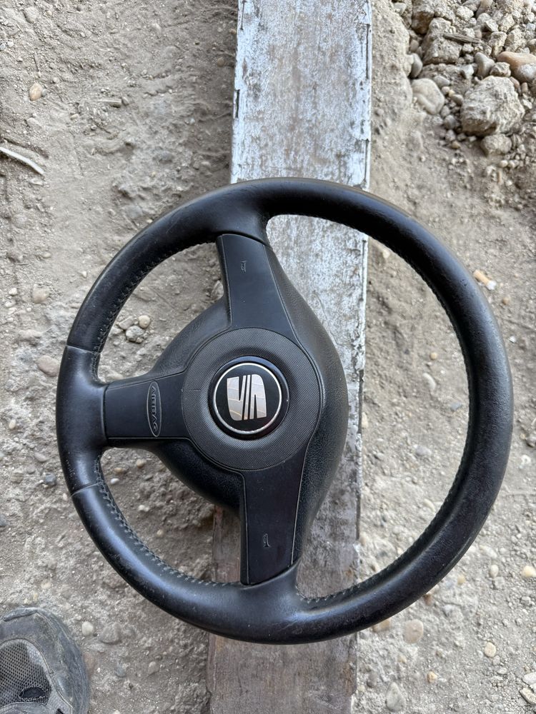 Оригинален волан Seat Leon 1M / Toledo II с airbag