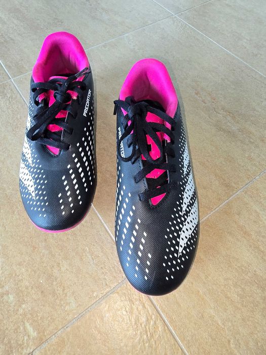 Adidas Predator бутонки футбол, 35 н.