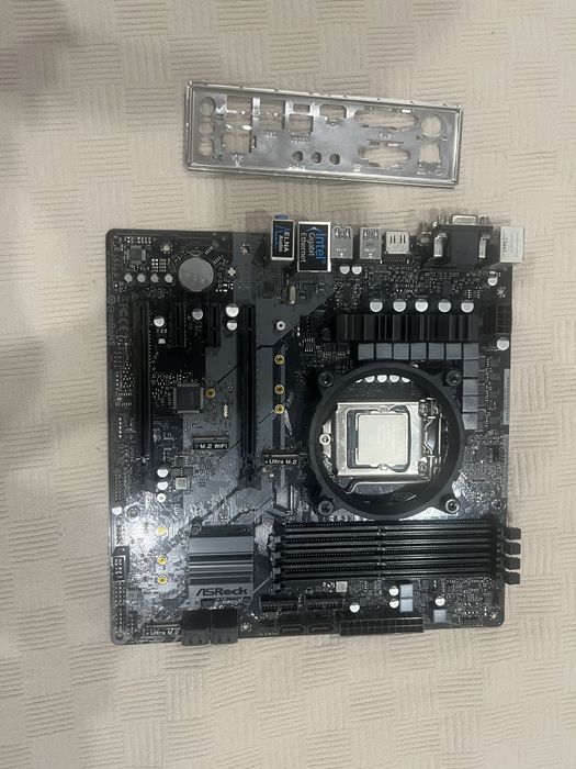 Продаю материнскую плату с процессором