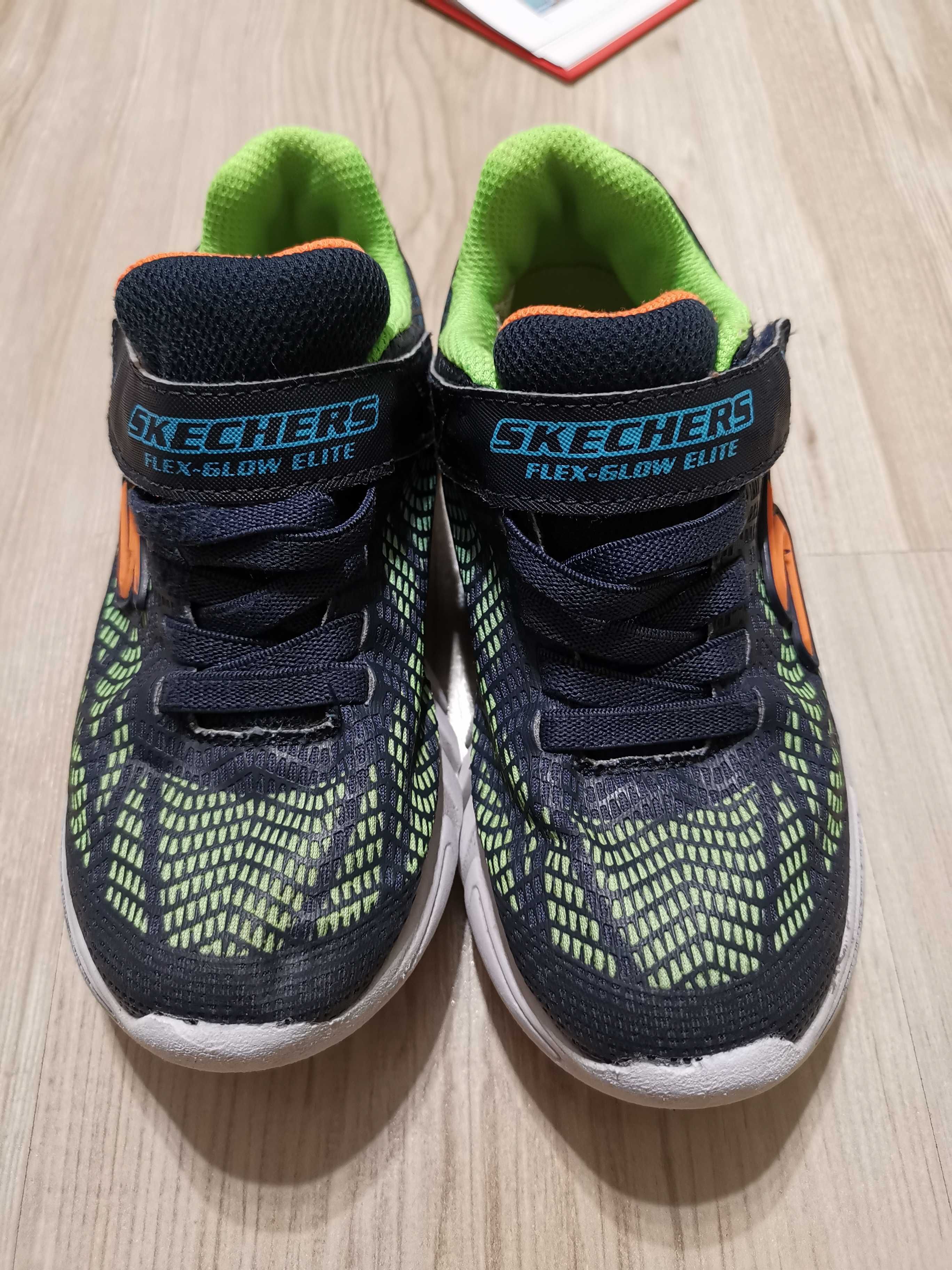 Adidași Skechers 32