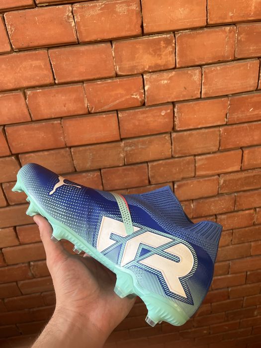 Ghete fotbal PUMA FUTURE 7