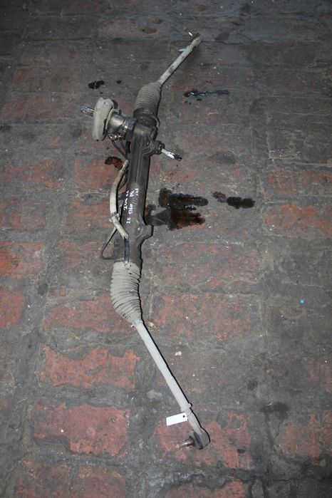 Кормилна рейка Пежо 206 цц 2.0 136кс 04г Peugeot 206 cc 2.0 136hp 2004