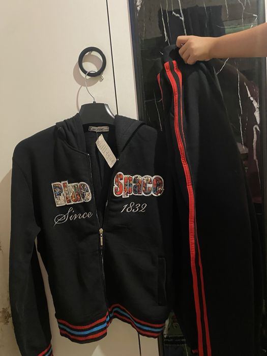 Новый спортивный костюм