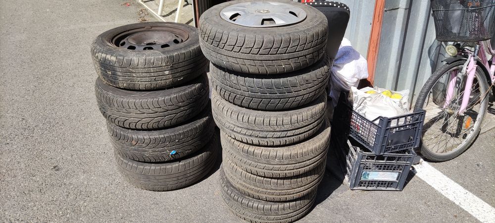 Vând jante de 15 și 13 inch