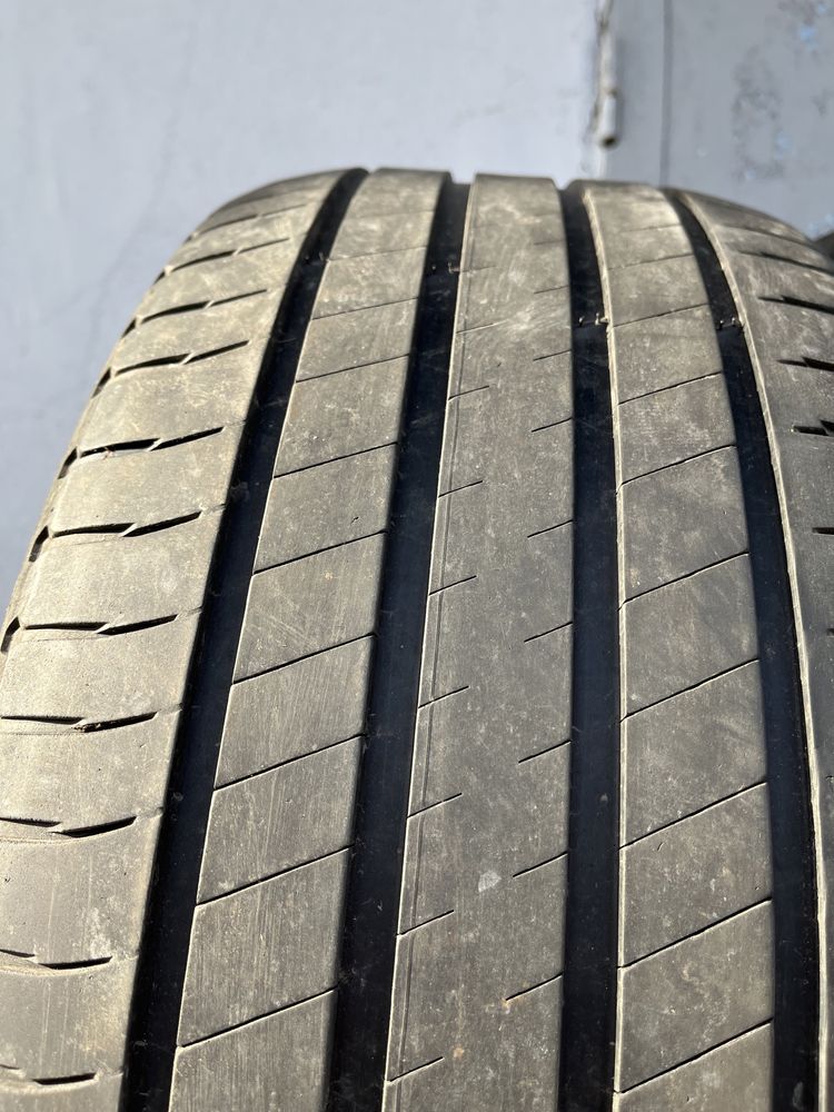 4 бр. летни гуми 255/45/20 Michelin MO DOT 0117 4,5-5 mm