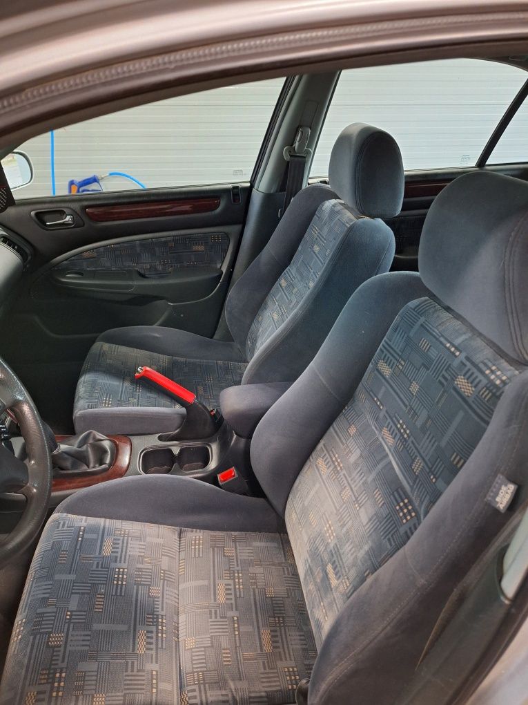 Honda Accord 1.8 V-tec