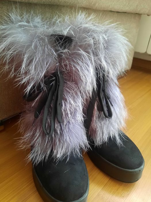 Дамски боти естествен пух и велур