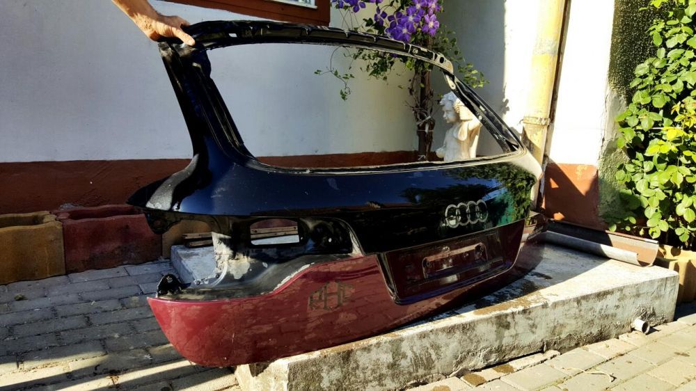 Piese:Audi Q7.haion portbagaj etc.(piesa Audi 80(B4)