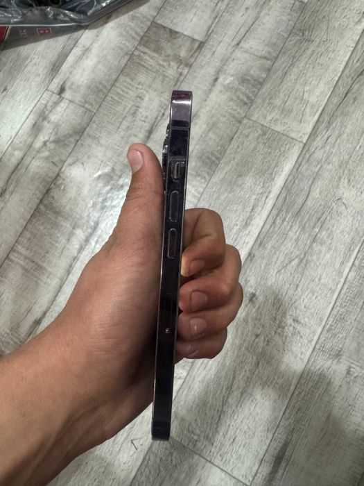 IPhone 14 pro IDEAL