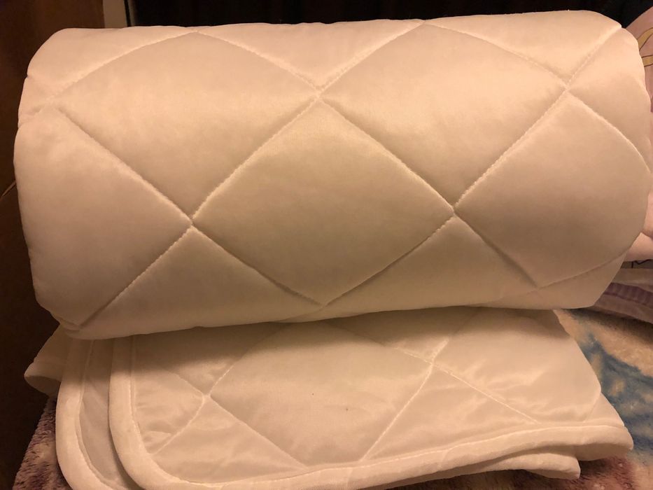 Бебешка олекотена завивка и одеалца