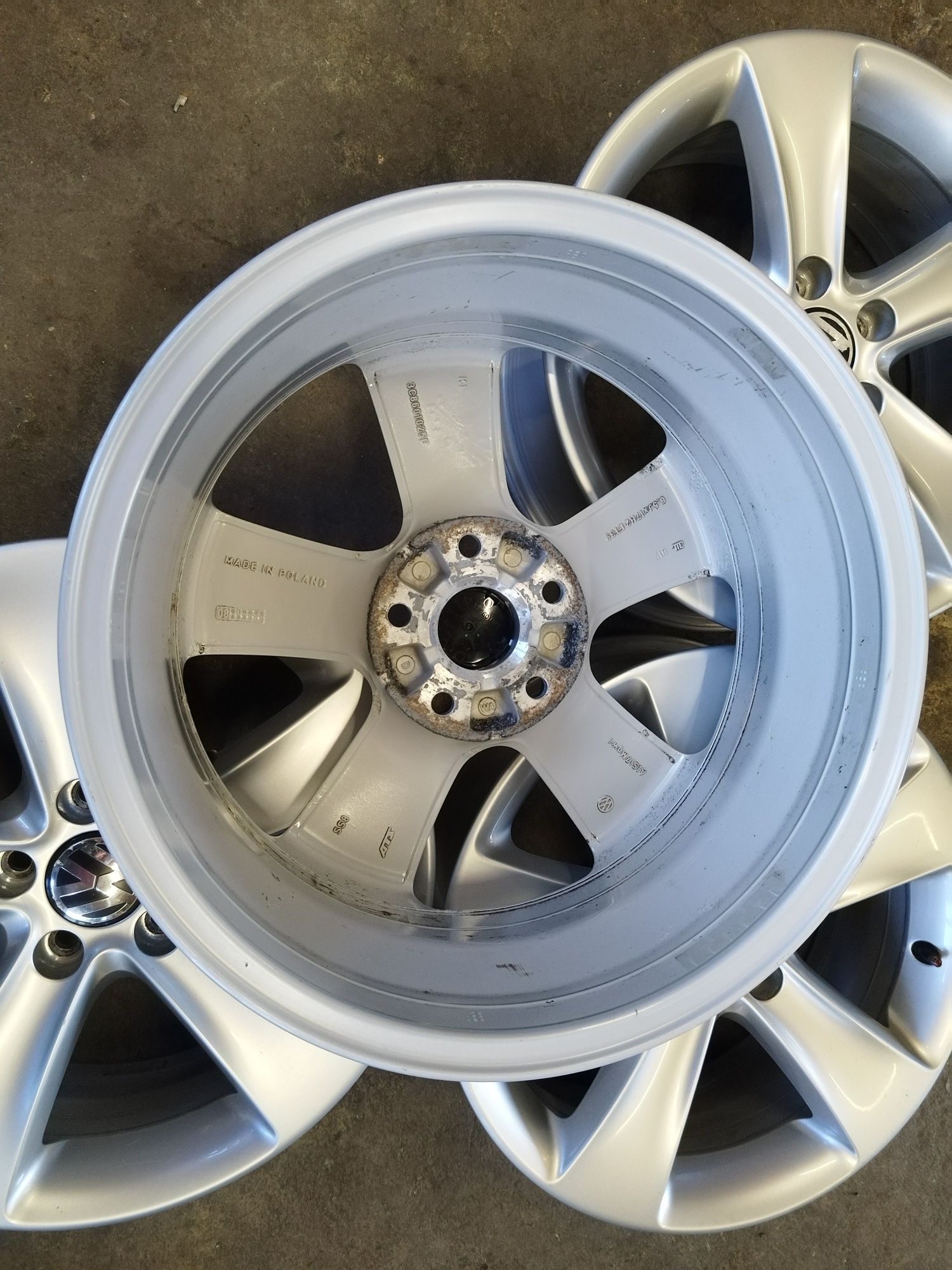 17" Volkswagen Passat Оригинални 5x112 Джанти