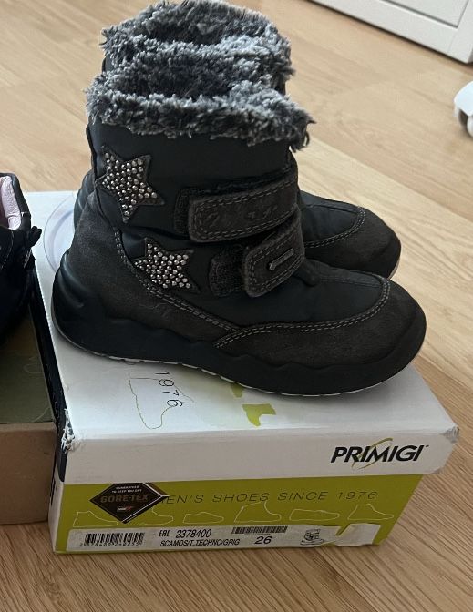 Зимни апрески Primigi