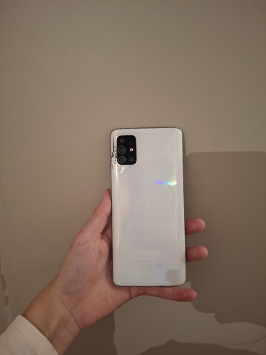 Продам Самсунг А51  робочий