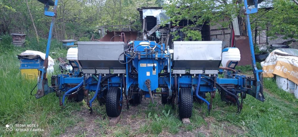 Semănătoare cu fertilizare Nardi