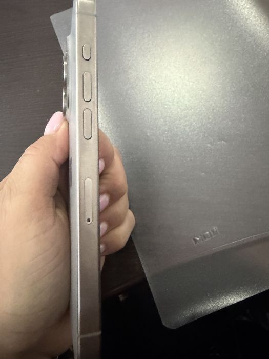 Iphone 15 pro 256 gb 89% baterie,impecabil