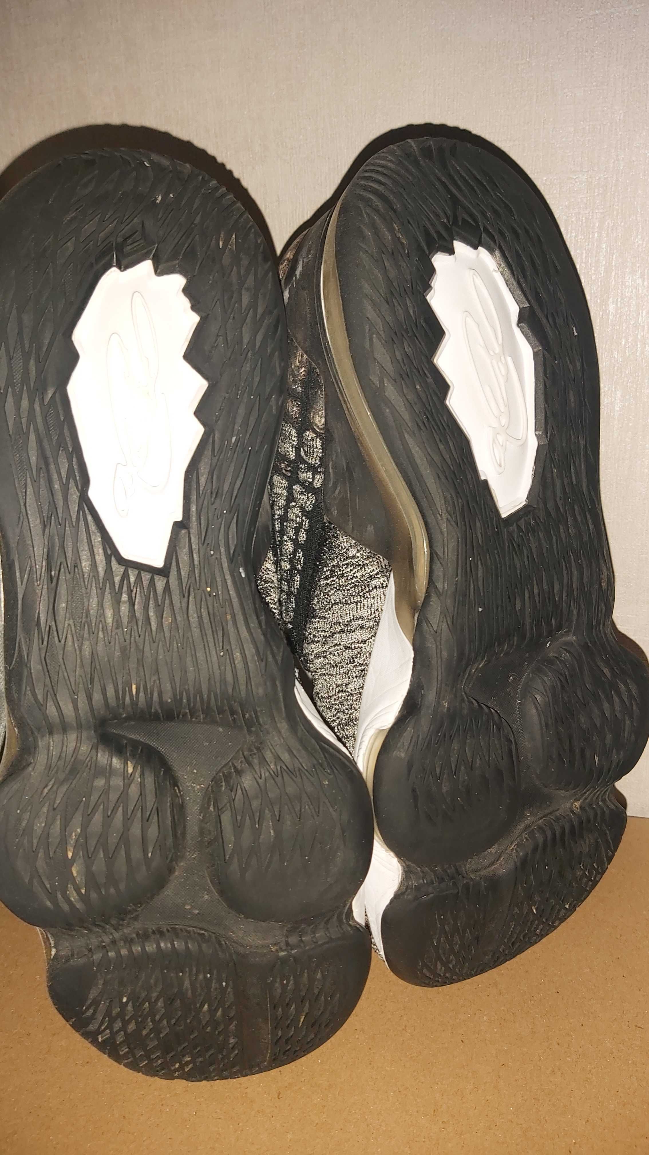 Nike LeBron 17 - Номер 41