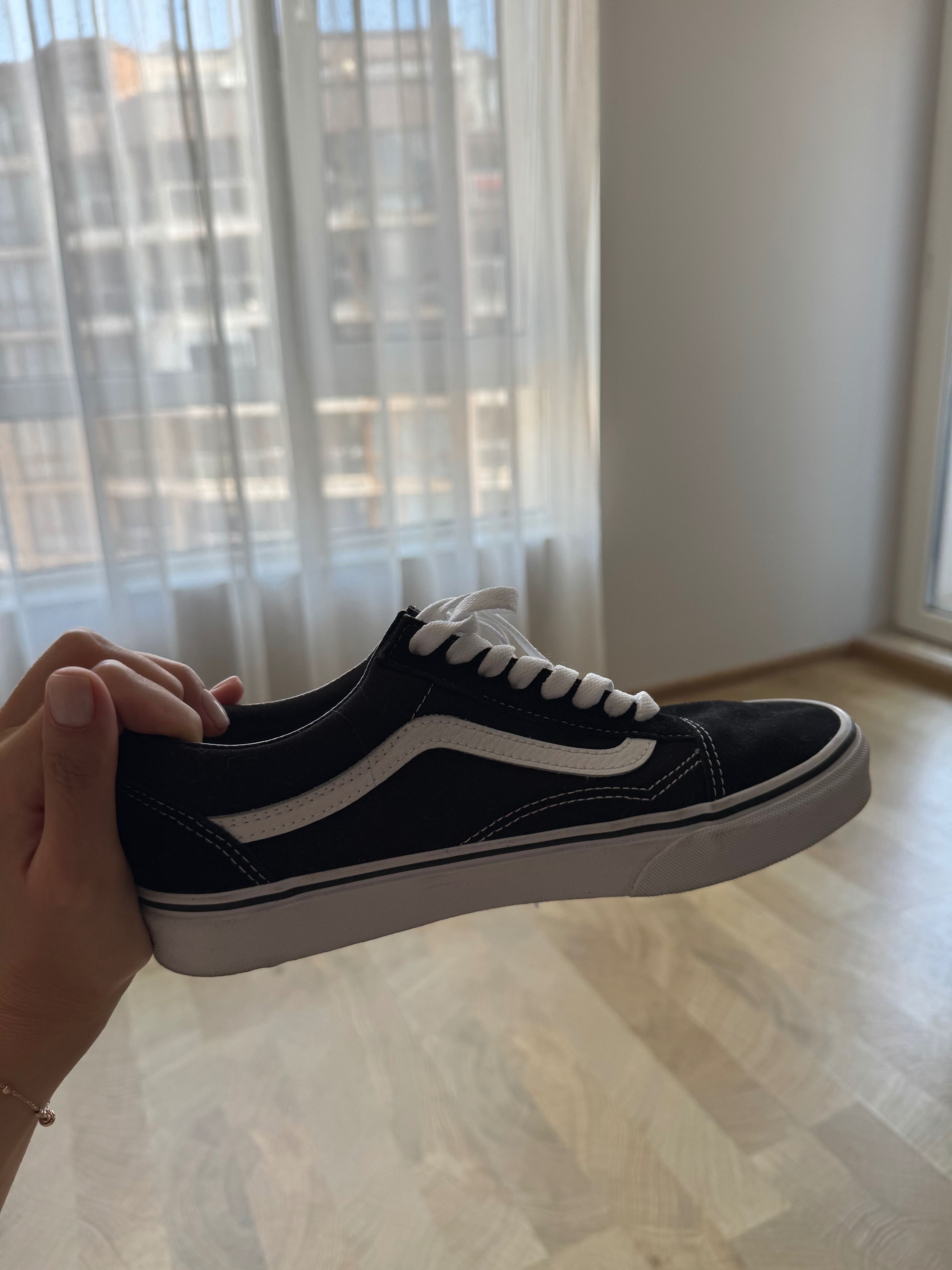 Vans Old Skool маратонки