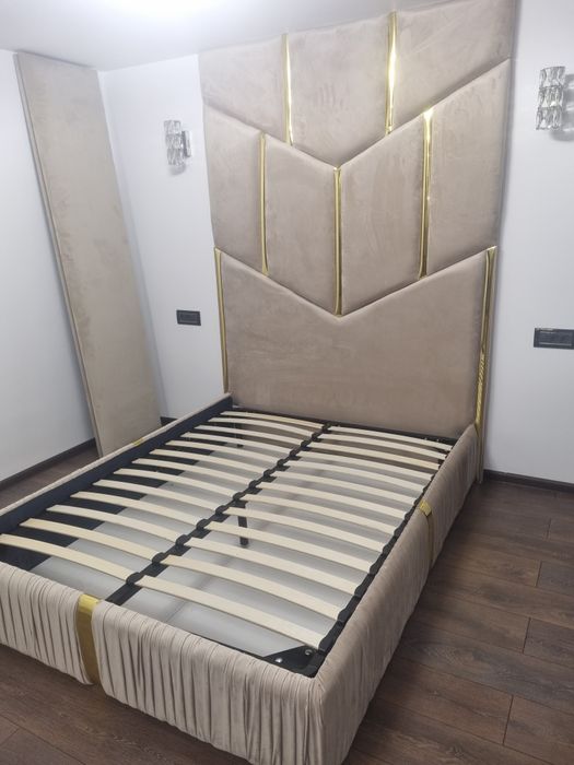 Vand pat 190×150 patul este nou la refuzat clientul